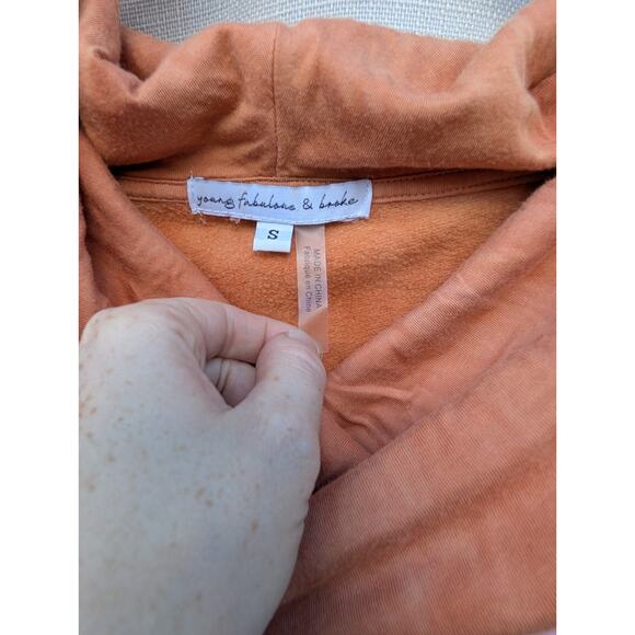 YFB Young Fabulous & Broke Women's Sunset Ombre Cowl Neck Hooded Sweater Size S - Picture 8 of 9